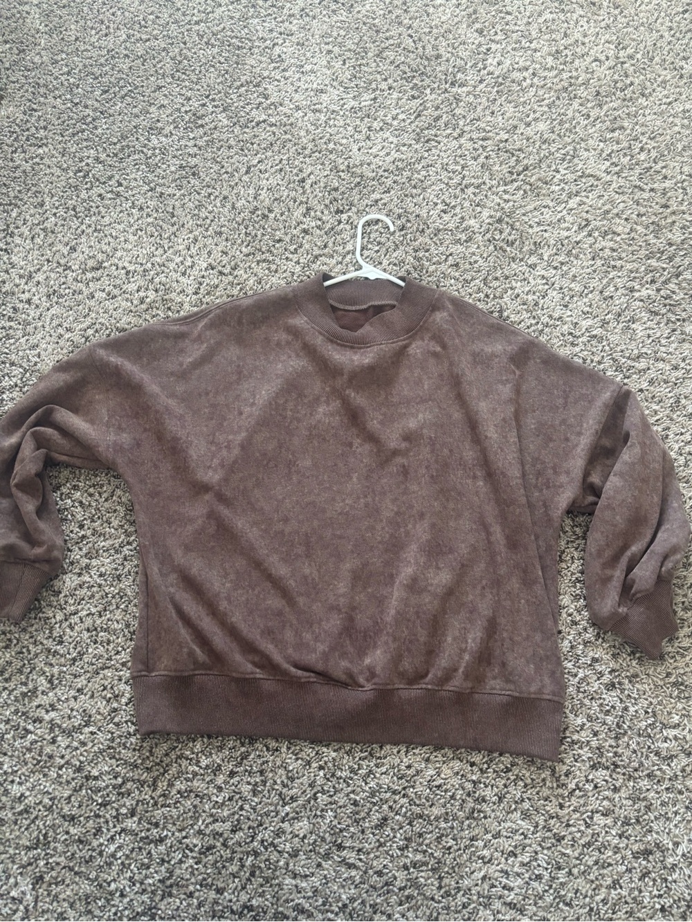Women's Brown Crewneck Sweater - Classic Pullover